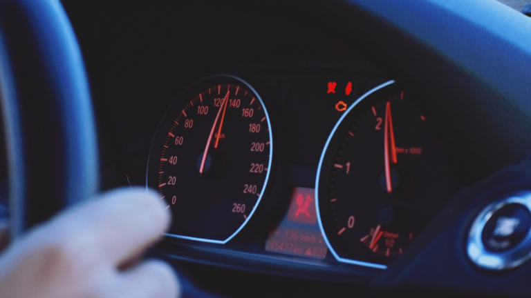 Autos mit hoher Laufleistung kaufen