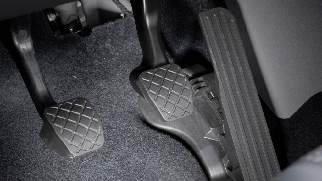 Kupplung geht schwer: Ursachen, Folgen und was du jetzt tun solltest