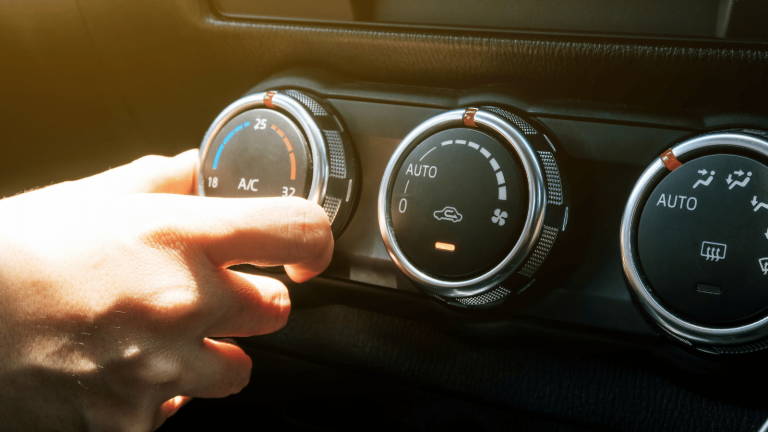 Klimaanlage im Auto prüfen: So erkennst du teure Mängel vor dem Kauf