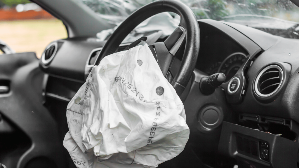 Airbag-Auslösung erkennen: 7 Hinweise beim Gebrauchtwagen